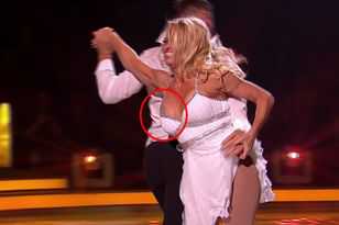 2013 Wardrobe Malfunction :: Pamela Anderson